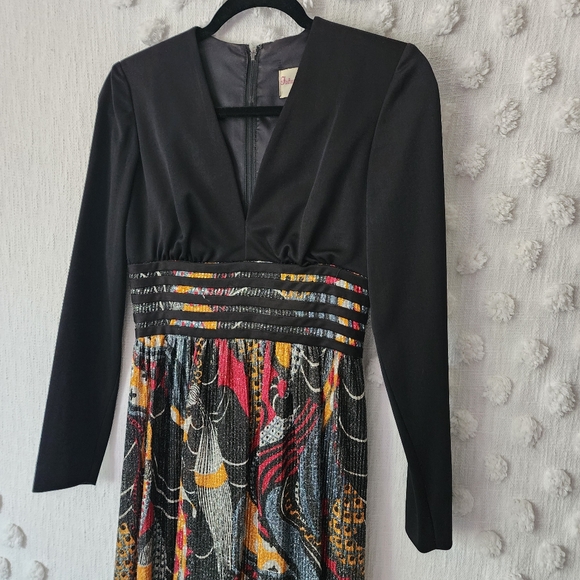 Vintage Dresses & Skirts - Vintage Metallic Long Sleeve Maxi Dress